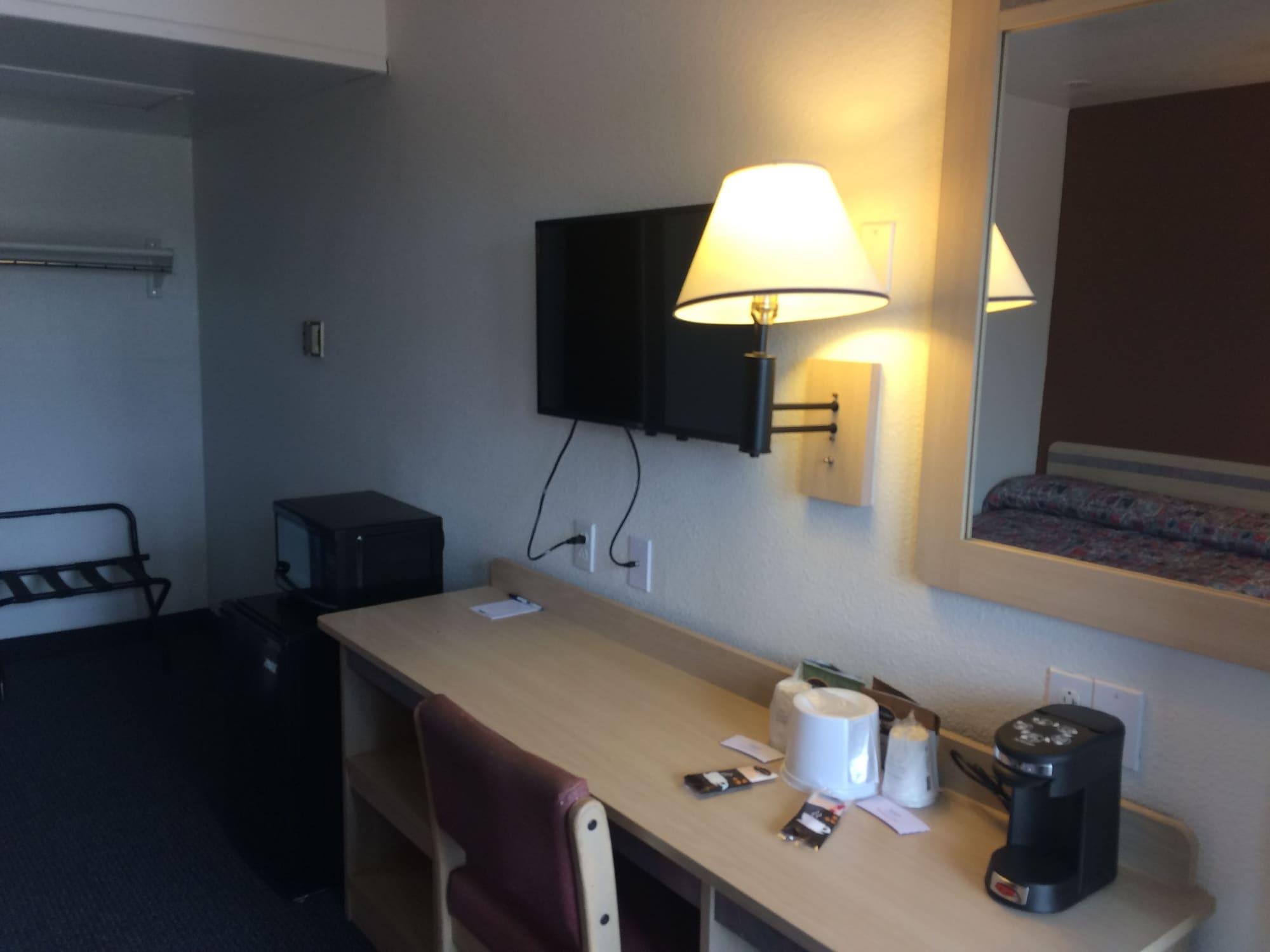 Travelodge By Wyndham Raton Εξωτερικό φωτογραφία
