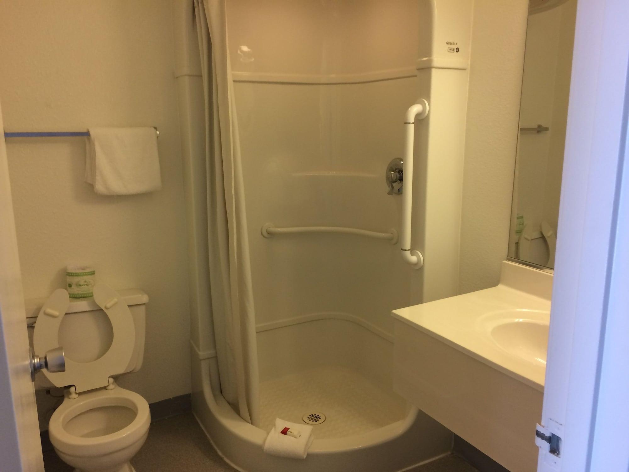 Travelodge By Wyndham Raton Εξωτερικό φωτογραφία